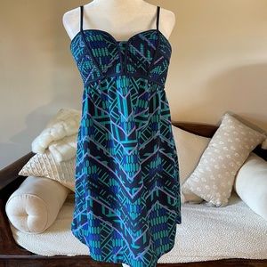 SPAGHETTI STRAP EXOTIC PATTERN DRESS SIZE LARGE
